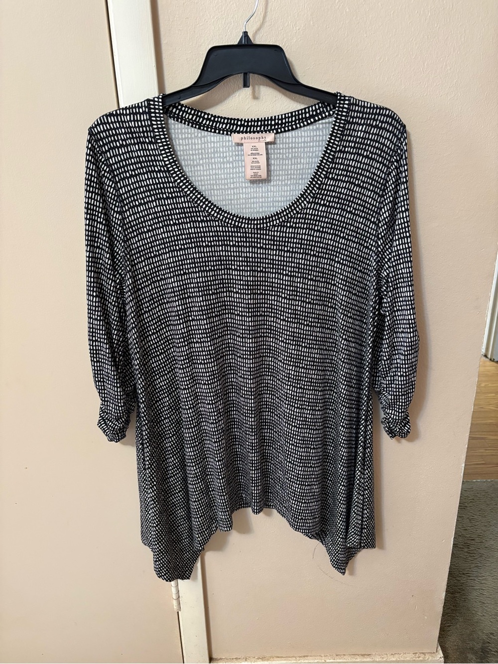 Philosophy Black White Stretch Tunic Runched Skeeves Sz XXL 2X